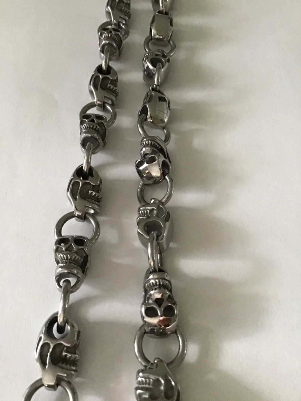SKULL NECKLACE 25inch